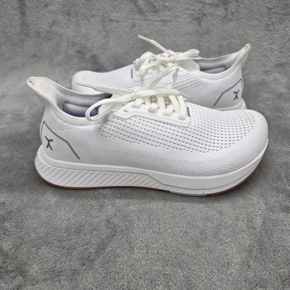 Flux \Adapt Runner White Men's Size 8 Women's 9.5 White Running Shoes Sneakers